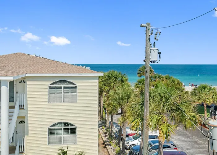 Breathtaking Penthouse Views Oceanview Getaway * Clearwater Beach