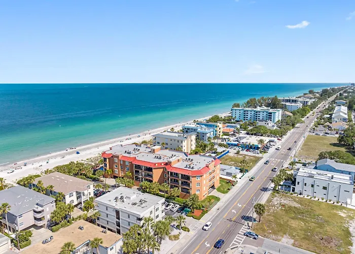 Breathtaking Penthouse Views Oceanview Getaway
